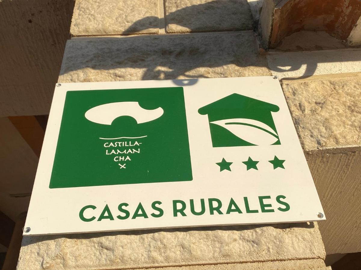 Casas Rurales La Piedra אוסה דה מונטיאל מראה חיצוני תמונה